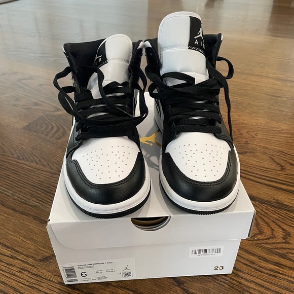Panda Air Jordans - Picture 1 of 5